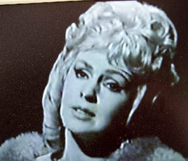 page Carmen DEZIEL les succès en vogue